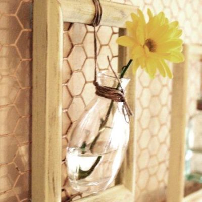Simple Spring Framed Vases