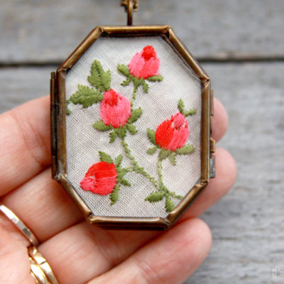 Easy Vintage Handkerchief Necklace