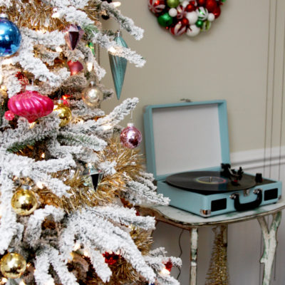 Retro Christmas Party – End of School Celebration