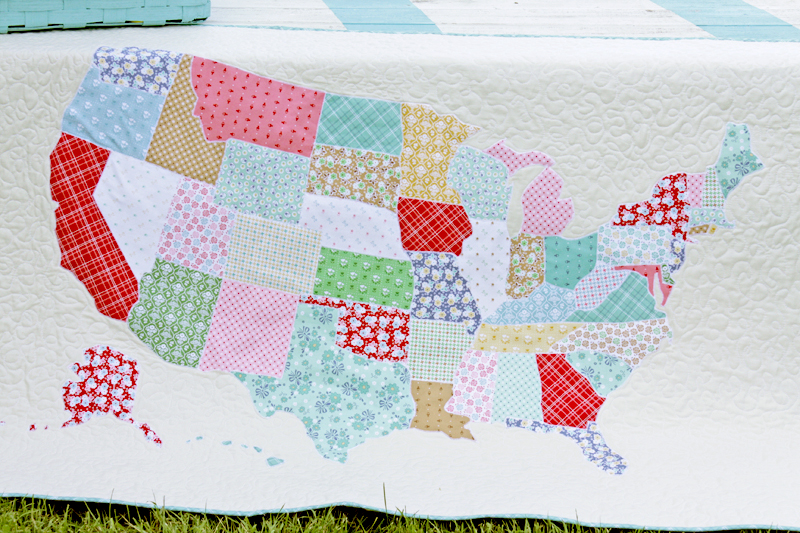 US Map Quilt Tutorial featured by top US quilting blog, Flamingo Toes.