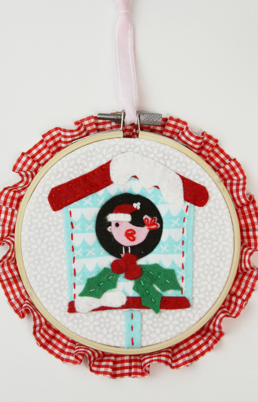 Sweet Fabric and Felt Birdhouse Hoop Ornament