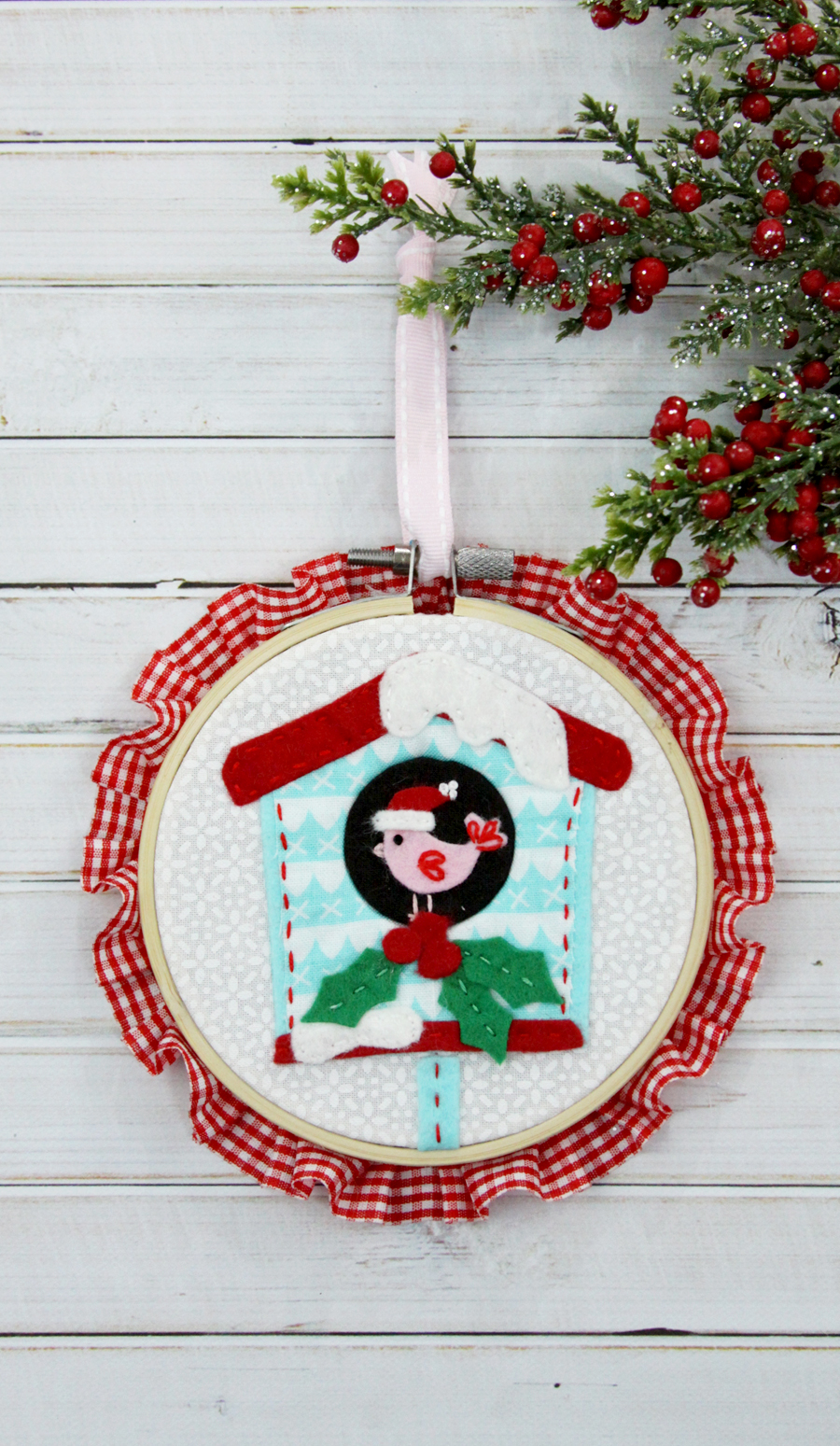 Sweet Fabric and Felt Birdhouse Hoop Ornament