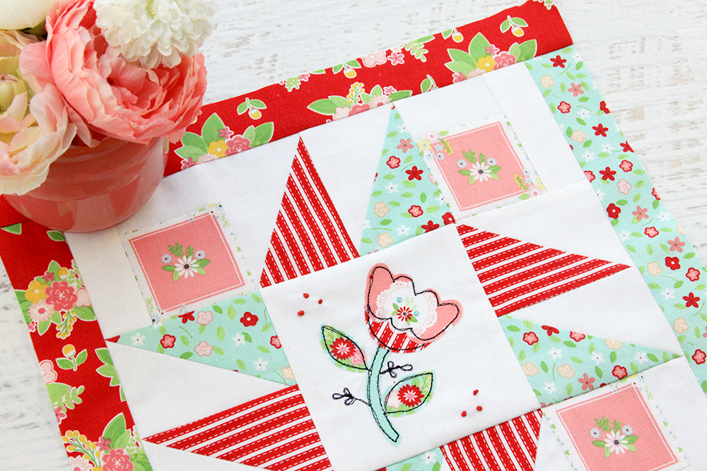 Happy Little Things Quilt Block 4 by popular quilting blog, Flamingo Toes: image of a Happy Little Things quilt block.