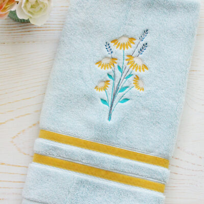 Vintage Daisies Embroidered Hand Towel