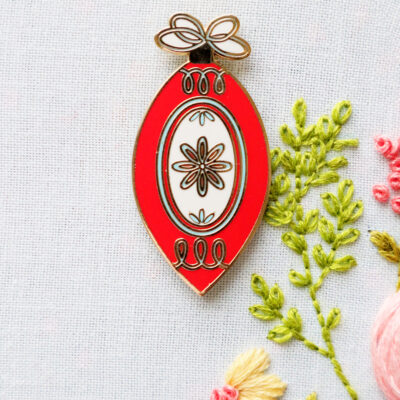 New Vintage Christmas Ornament Needle Minder