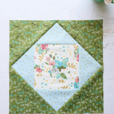 Square in a Square Block – Building Blocks Quilt
