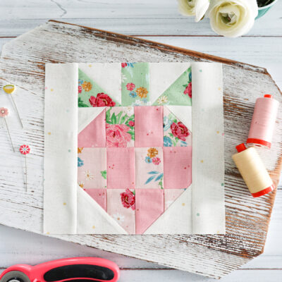 Sewcialites 3 – Block 10: Little Berry Block
